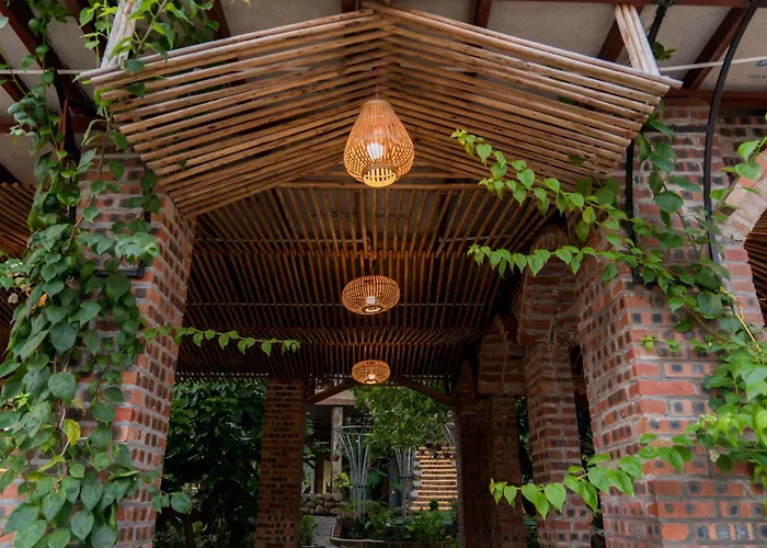 Htc Tuan Chau Hotel *