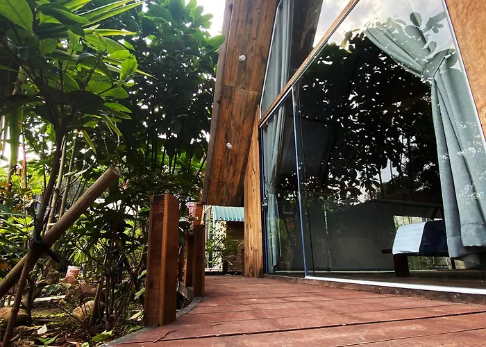 Htc Tuan Chau Hotel *