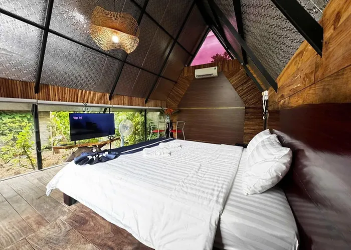 Htc Tuan Chau Hotel *