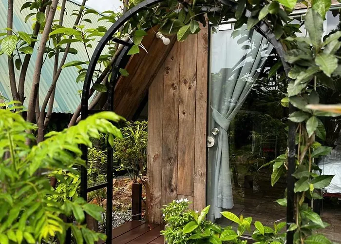 Htc Tuan Chau Ha Long
