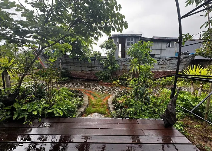 Htc Tuan Chau Hotel